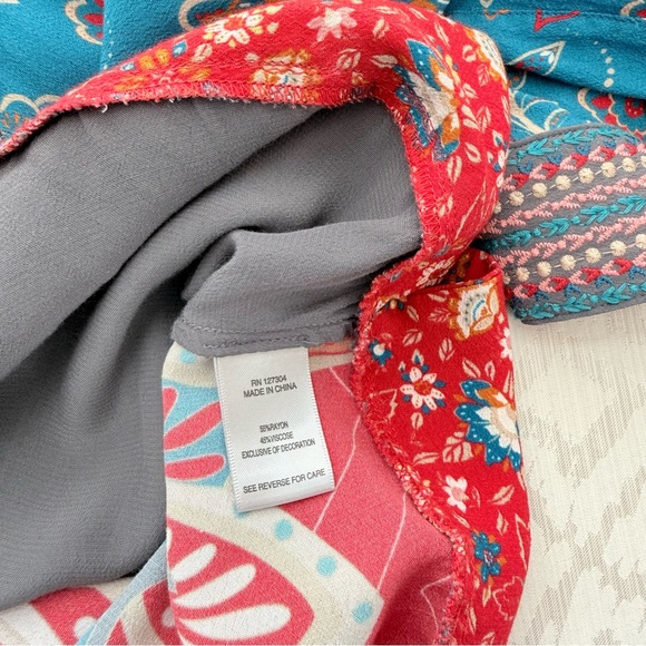 John Mark Embroidered Y-Neck Tunic with Mixed Prints Rayon Blend Multicolor PXL - Picture 4 of 6